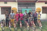 group photo with unit member
